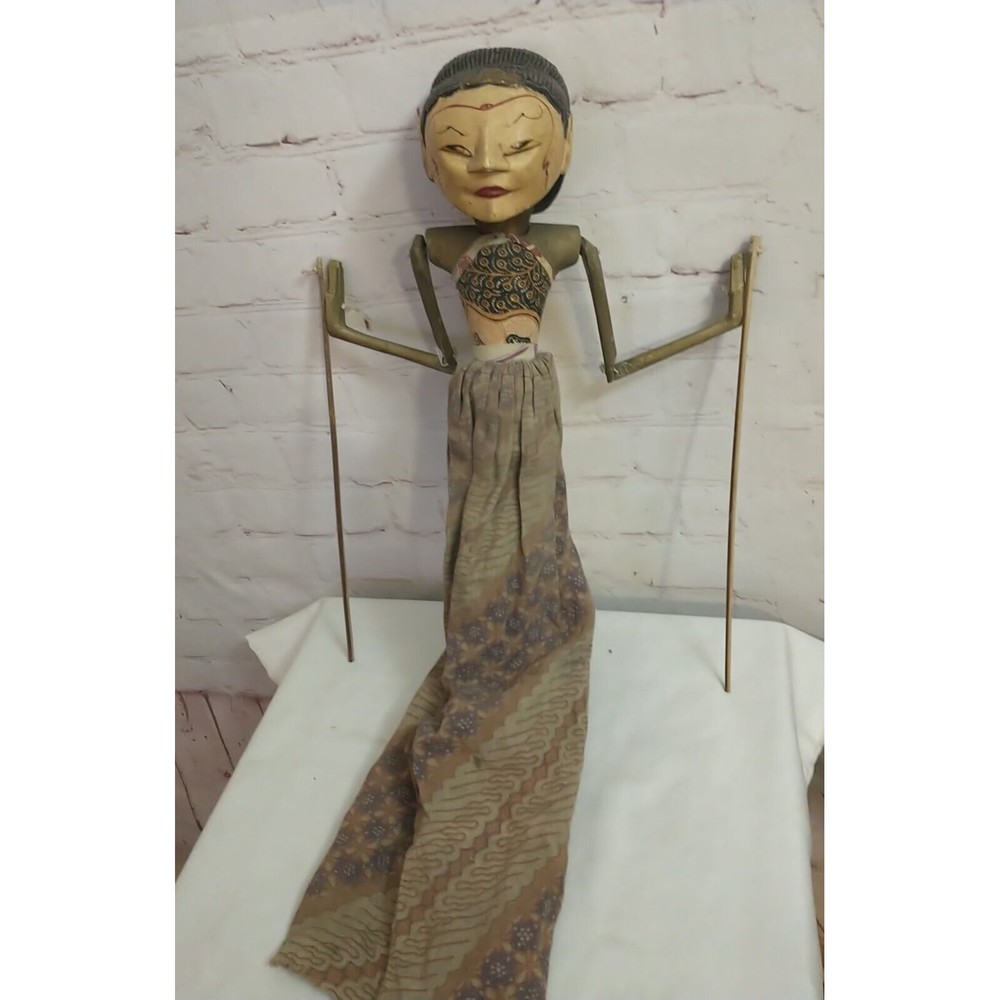 Vintage Indonesian Wayang Golek Hand Carved & Painted Wooden Rod Puppet